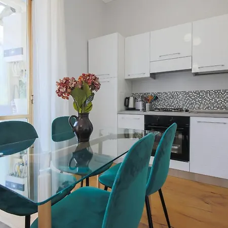 -apartments Florence-guido Monaco Contemporary With Balcony * Florence